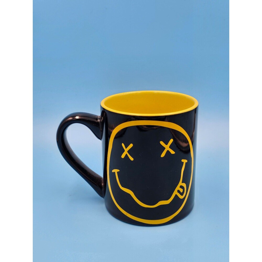 Nirvana 14 Ounce Ceramic Coffee Mug Smiley 2018 414 ml Grunge Band